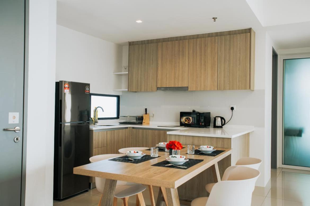 The Pine, 3Br Seaview By Wstay @ Tropicana 218 Macalister جورج تاون المظهر الخارجي الصورة